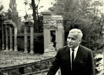 Fotografia z dedykacją Witolda Rudzińskiego dla Antoniego Wicherka - z wyrazami serdecznej przyjaźni (31 października 1965 i dopisek 18 lutego 1972)