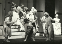 Dzień królowania - Maciej Krzysztyniak (Baron de Kelbar), Janusz Monarcha (Kawaler Belfiore), Marek Szydło (Pan la Rocca) - premiera: Opera we Wrocławiu, 24 maja 1987