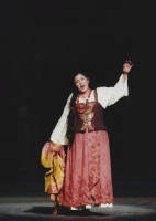 Halka - Wioletta Chodowicz (Halka) - wznowienie: Teatr Wielki - Opera Narodowa, 20 listopada 2004 - fot. Juliusz Multarzyński