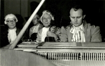 Il maestro di cappella - Antoni Wicherek przy klawesynie - premiera: Teatr Wielki w Warszawie, 6 lutego 1971