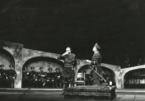 Katarzyna Izmajłowa - premiera: Teatr Wielki w Warszawie, 26 września 1976 - fot. Leon Myszkowski