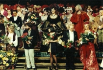 Opowieści Hoffmanna - od lewej: M. Ratajczak, W. Zawodziński, M. Balcerek, A. Wicherek, K. Matuszczak - premiera: Opera Nova w Bydgoszczy, 18 kwietnia 1998, fot. Juliusz Multarzyński