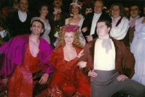 Opowieści Hoffmanna - soliści, w środku Antoni Wicherek - premiera: Opera Nova w Bydgoszczy, 18 kwietnia 1998