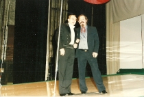 Rigoletto - Antoni Wicherek (kierownictwo muzyczne) i Fritzdieter Gerhards (reżyseria) - premiera: Theater Oberhausen, 30 listopada 1985