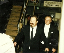 Rigoletto - za kulisami: Fritzdieter Gerhards (reżyseria) i Antoni Wicherek (kierownictwo muzyczne) - premiera: Theater Oberhausen, 30 listopada 1985