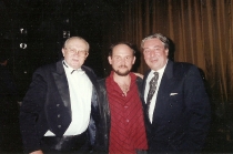Ubu Rex - od lewej: Antoni Wicherek, Paweł Wunder, Krzysztof Nazar - spektakl: Drezno, 10 października 1995