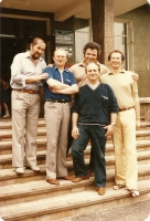 Przed hotelem 